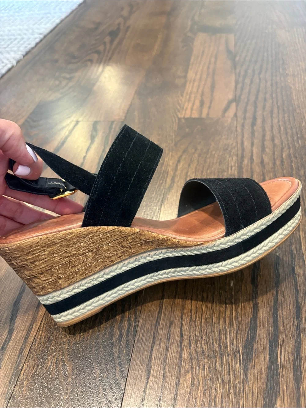 Coach and Four Woman’s Black Suede Platform Sandals - Size 6.5